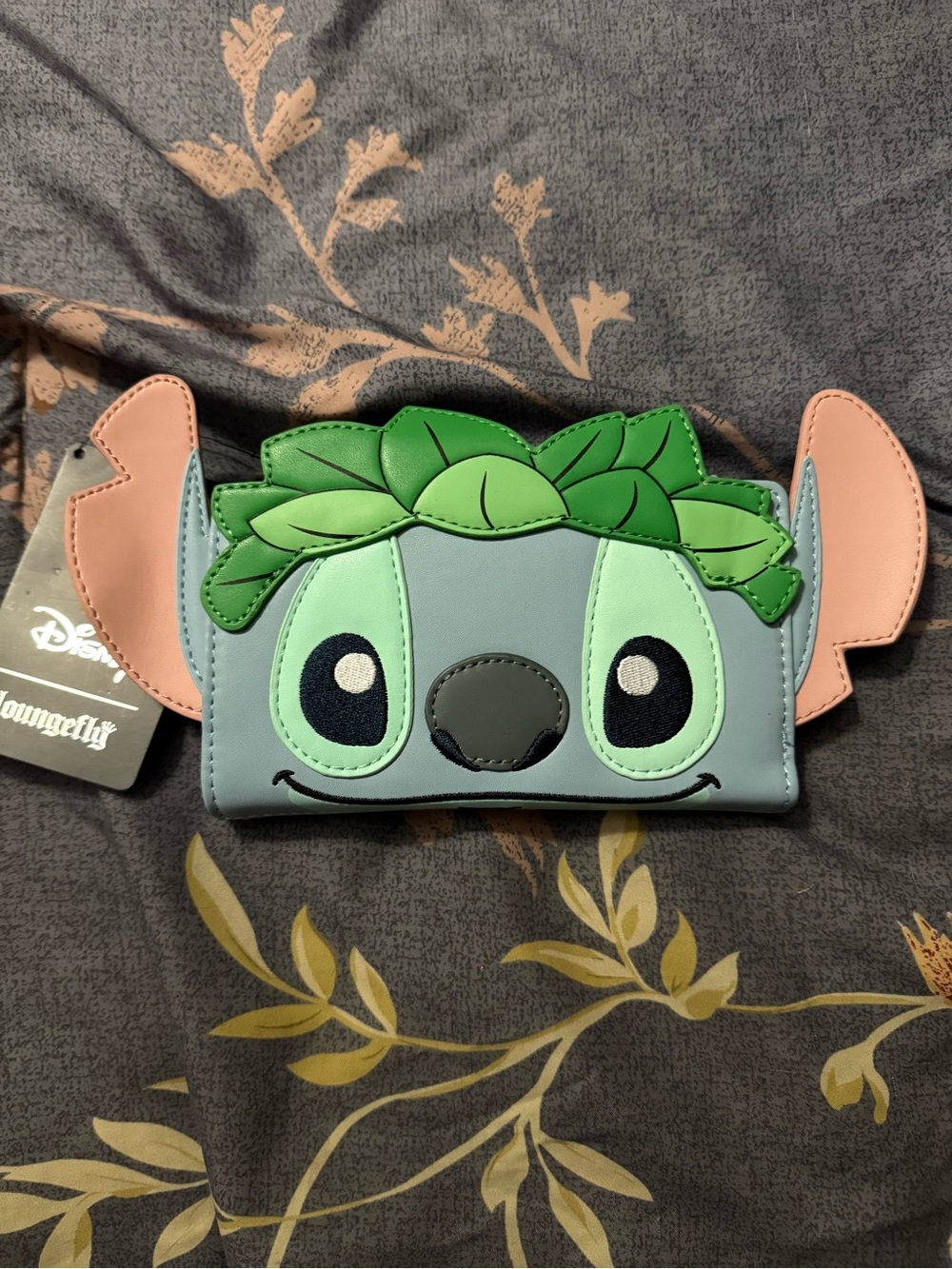 Loungefly Disney Stitch Leaf Head Wallet in Green, Light Blue & Pink